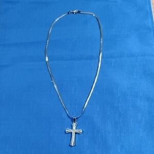 Elegant Silver Cross Necklace